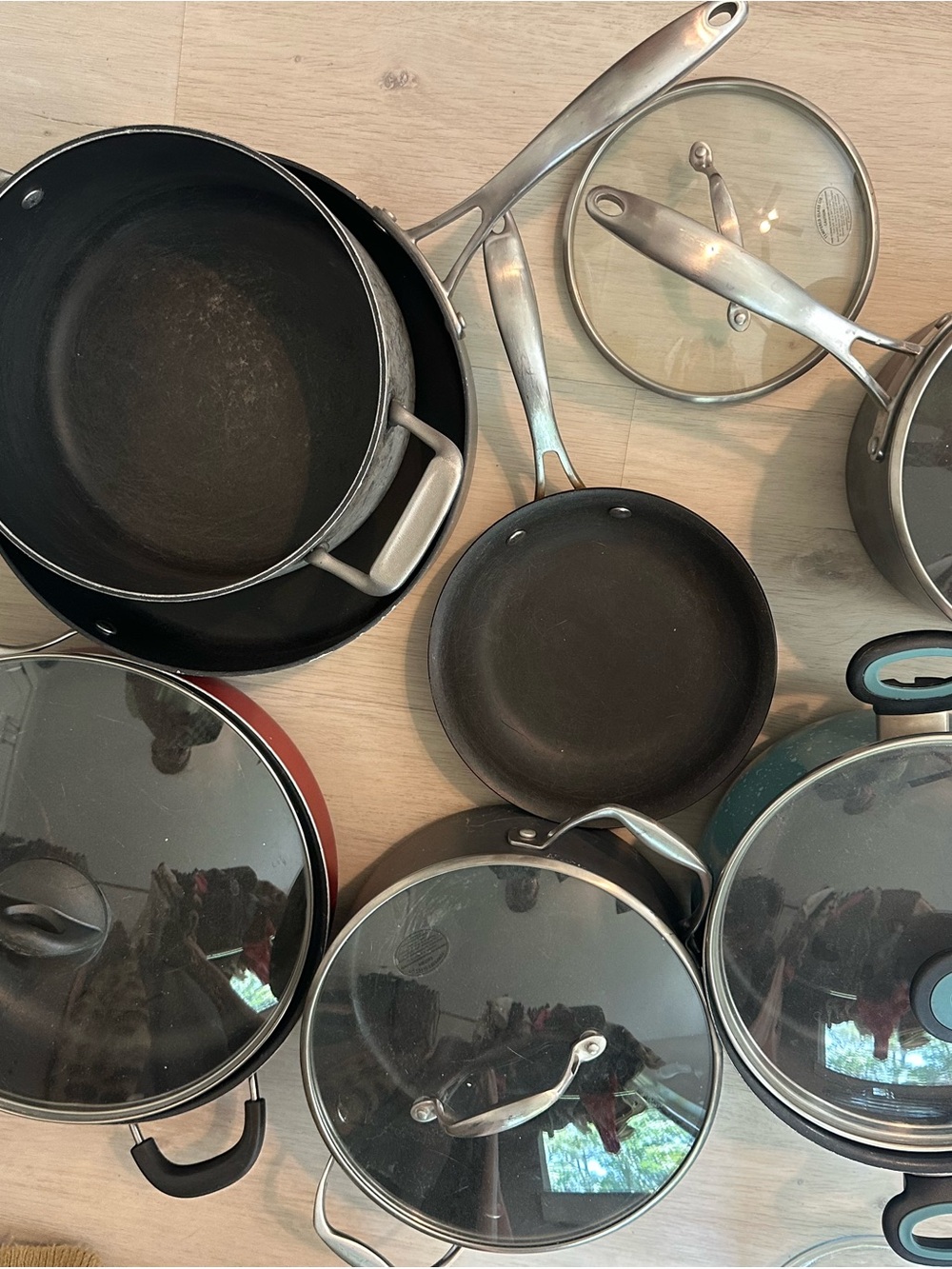 Teal and Black Nonstick Cookware Set with Glass Lids
